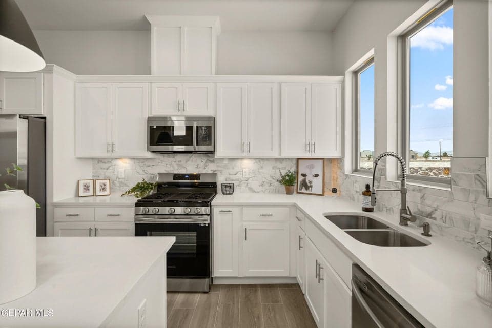 13825 Paseo Bosque-19