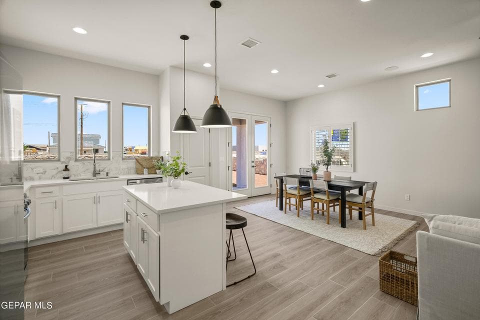 13825 Paseo Bosque-22