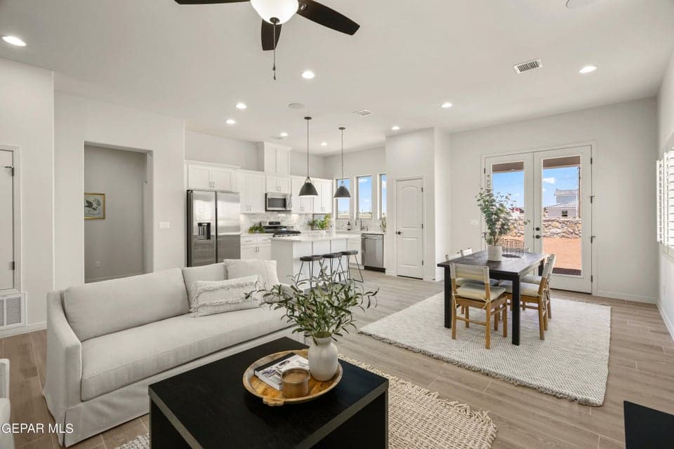 13825 Paseo Bosque-11