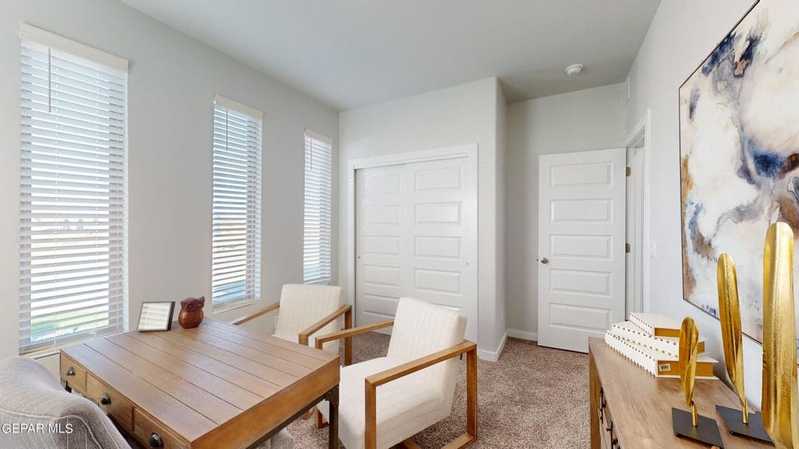 11110-Ground-Cherry-St-12132023_080747