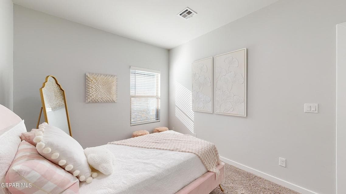 11110-Ground-Cherry-St-12132023_081045