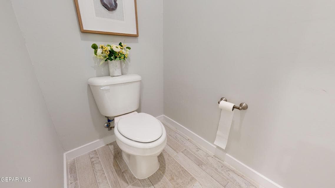 11110-Ground-Cherry-St-12132023_082509