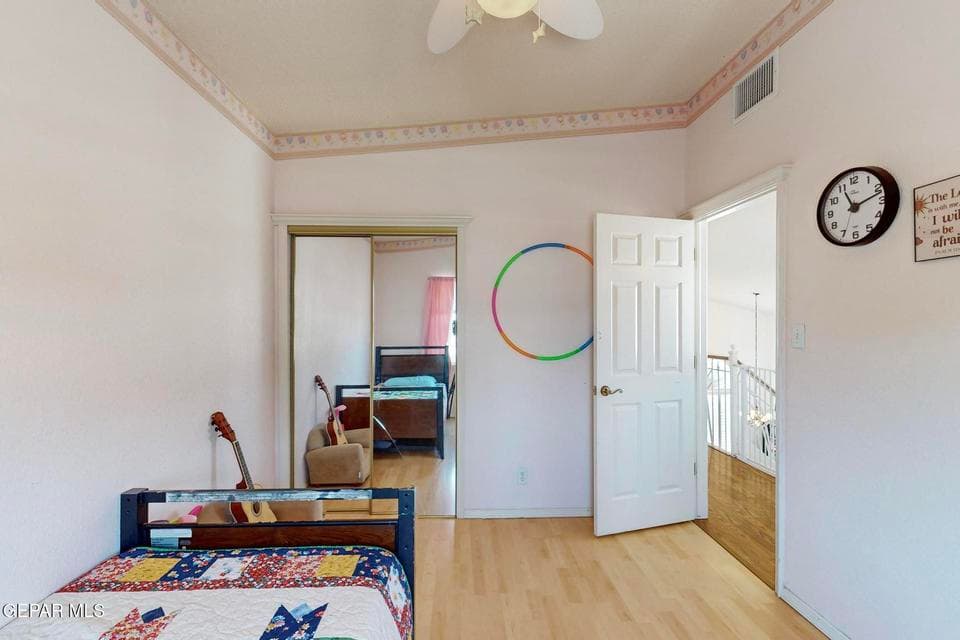 33-12005-Autumn-Gate-Dr-05242025_065938