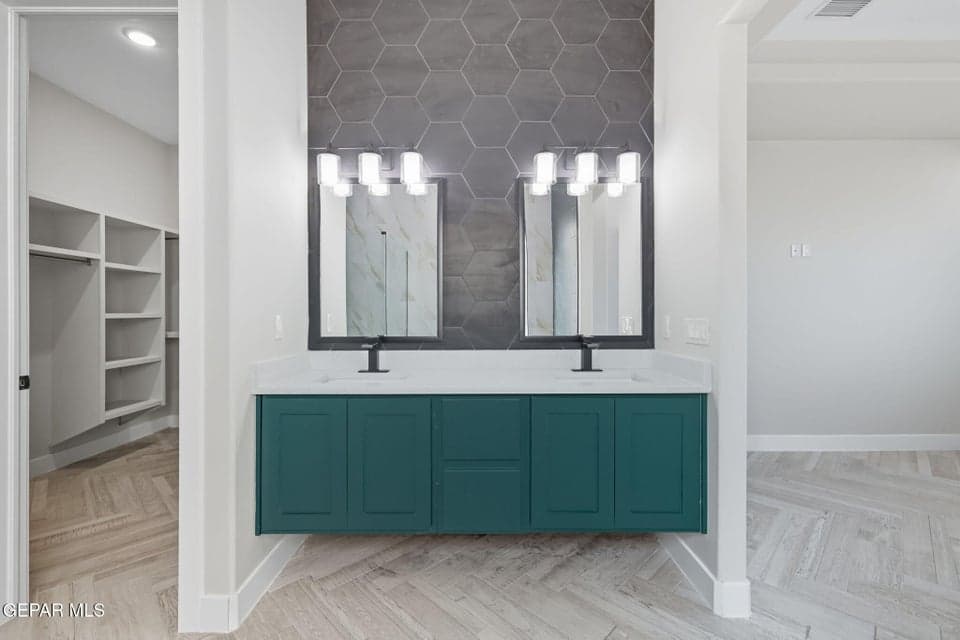 24-web-or-mls-IMG_1878