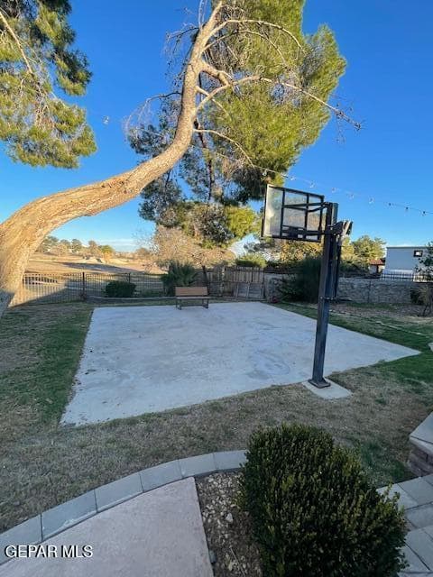 Gary Player basketball half court