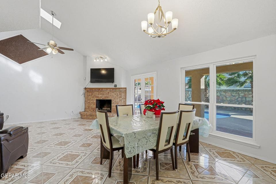 23-web-or-mls-14-print-IMG_4407