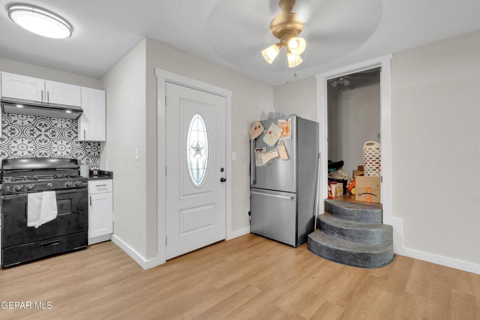 Photo of 3224 Tularosa Avenue