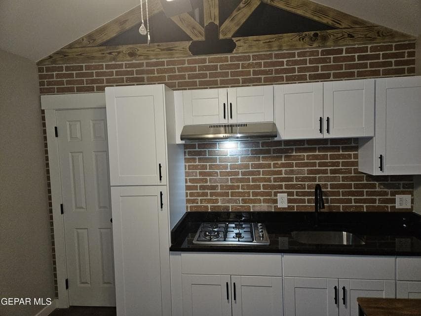 Photo of 3224 Tularosa Avenue