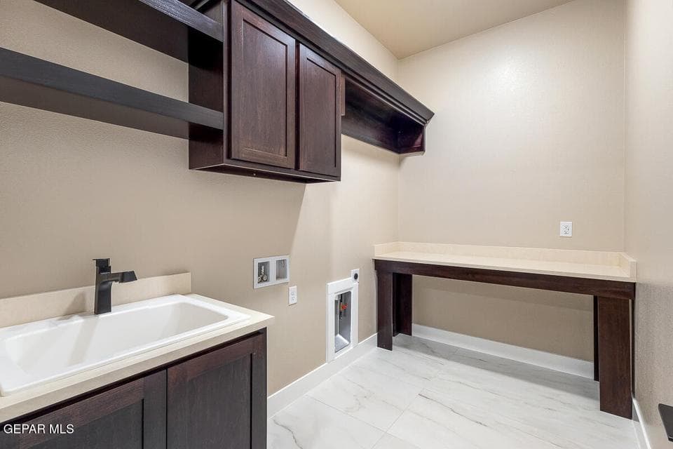 6420 Cadence River-17