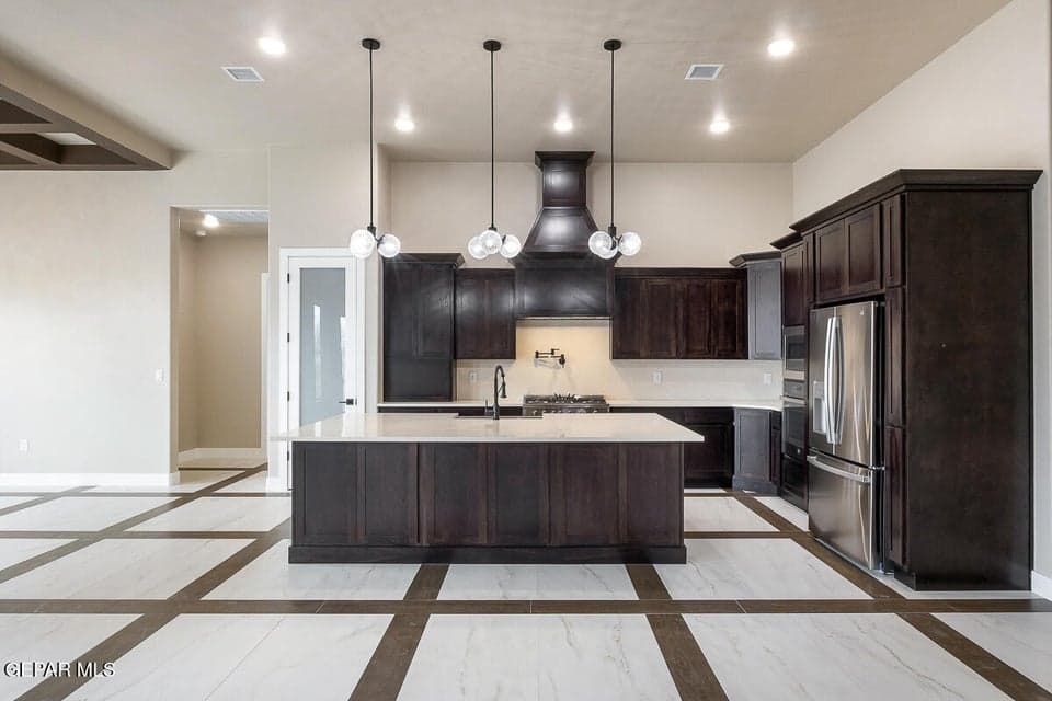 6420 Cadence River-27