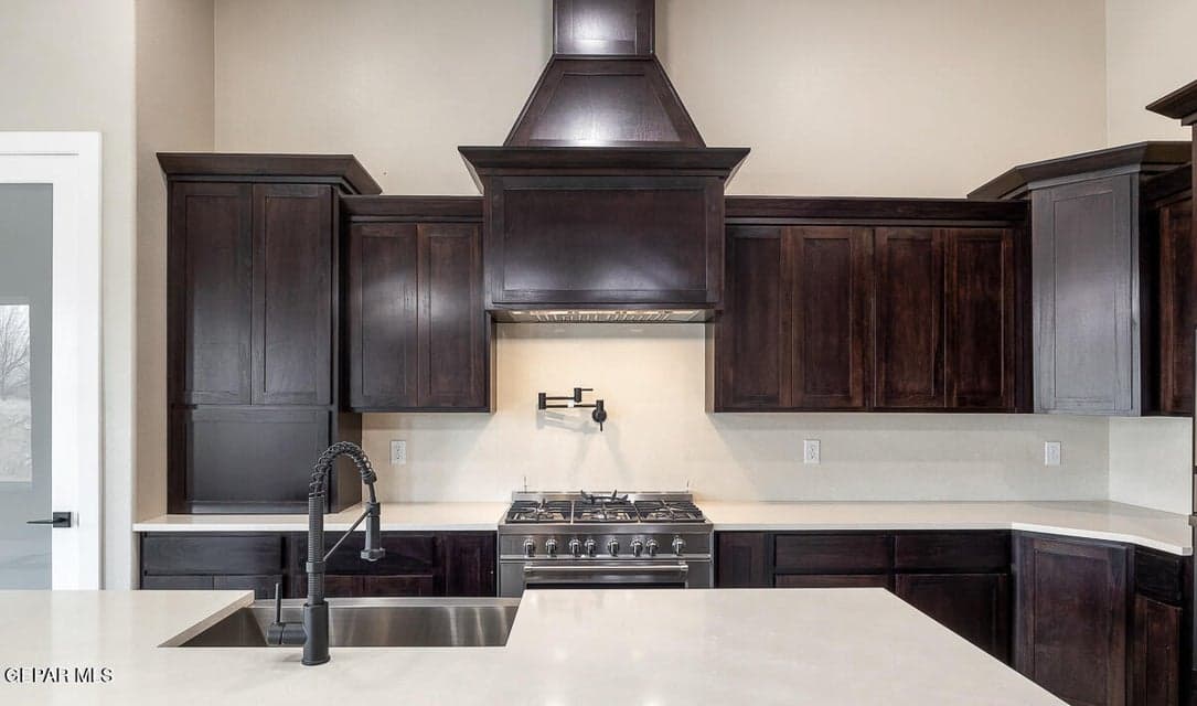 6420 Cadence River-28