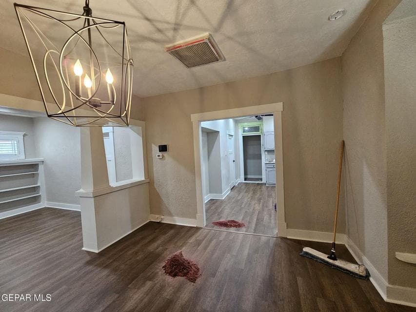 Photo of 3224 Tularosa Avenue