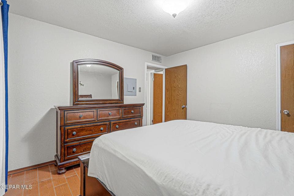 16-web-or-mls-IMG_1572