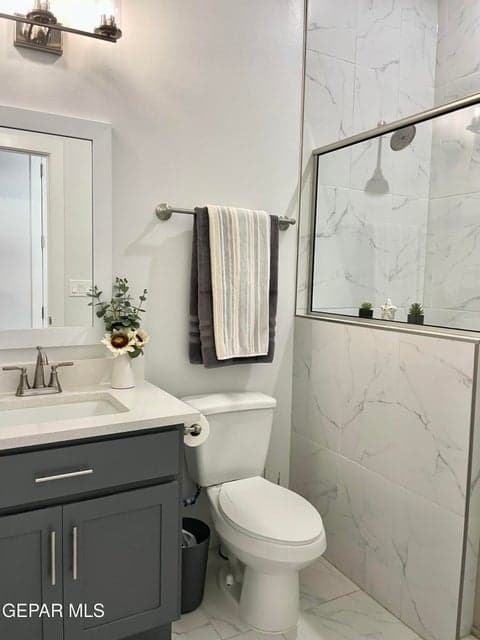 Hall bath with shower