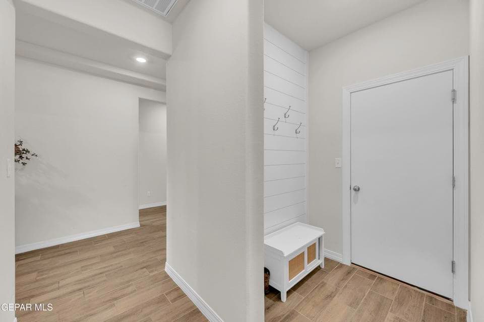 Garage Entryway