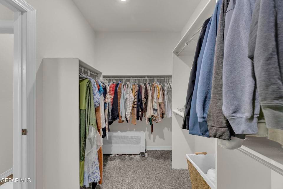Walk In Closet