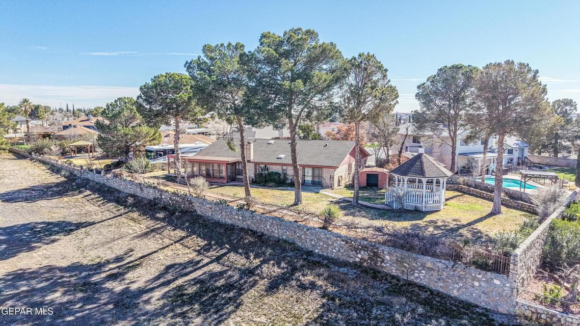 Photo of 1613 LARRY WADKINS Drive