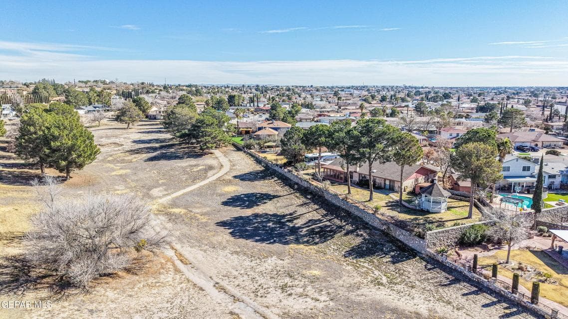 Photo of 1613 LARRY WADKINS Drive