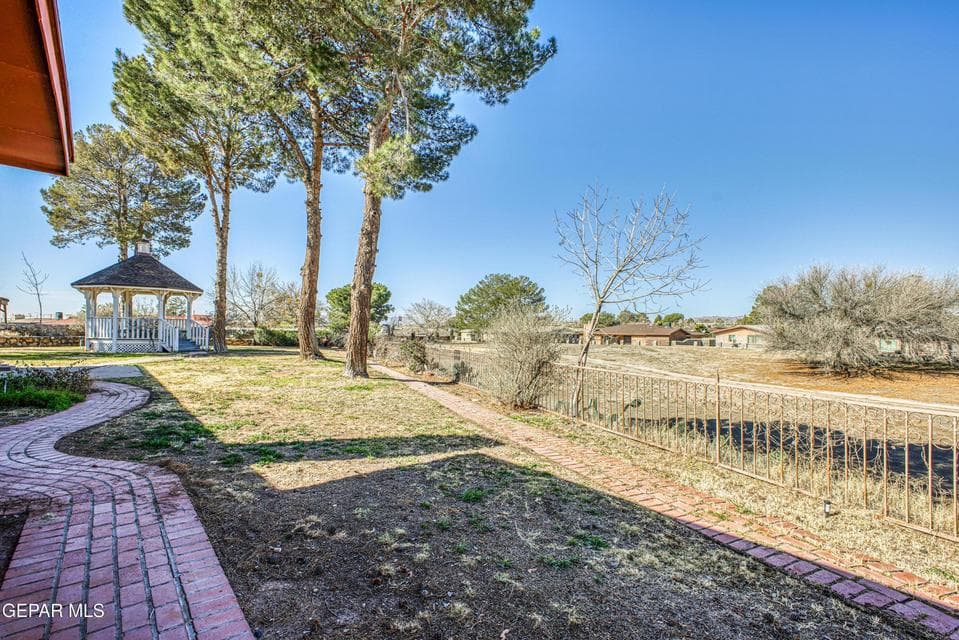 Photo of 1613 LARRY WADKINS Drive