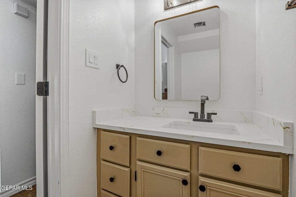 downstairs half bathroom