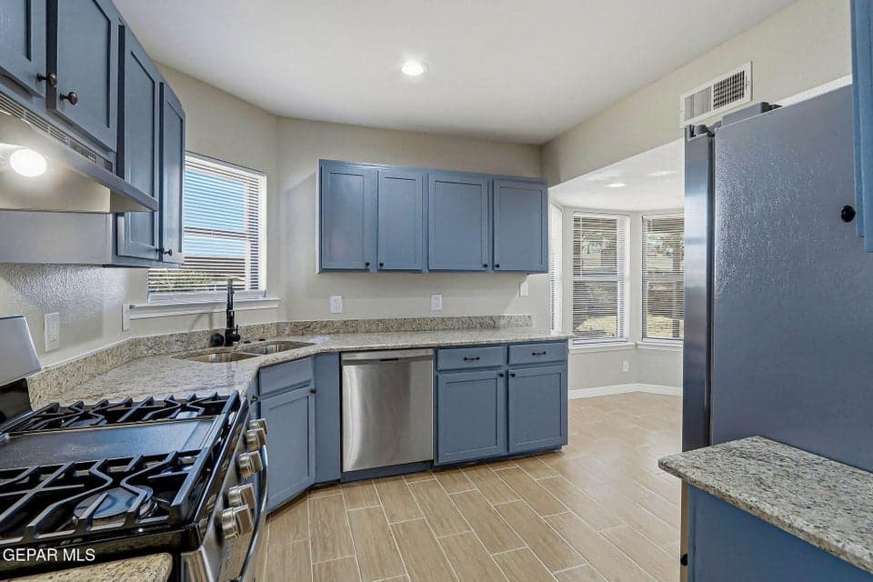 15-web-or-mls-IMG_5571