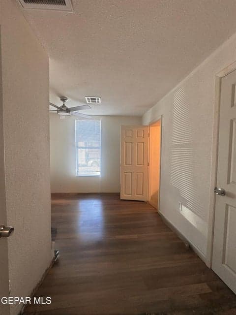 Could be used as flex room or office