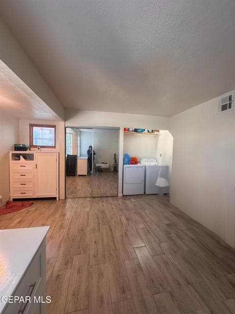 Very large 2nd Master