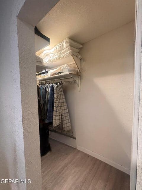 walk in closet