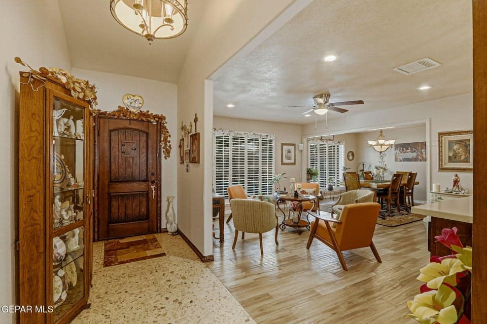 Entry to Formal Living/Dining