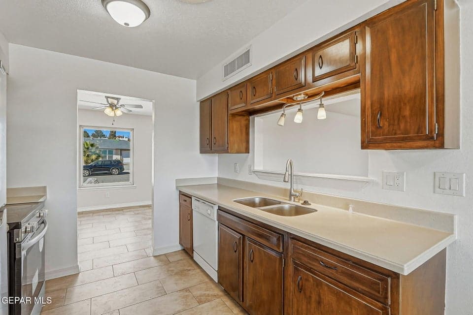 19-web-or-mls-IMG_9843