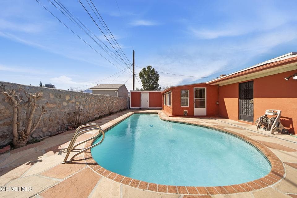 35-web-or-mls-A24I3262