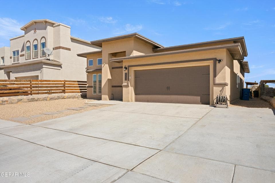 337 Fray-Olguin-MLS-Camera-Guy-3