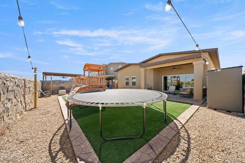 337 Fray-Olguin-MLS-Camera-Guy-33