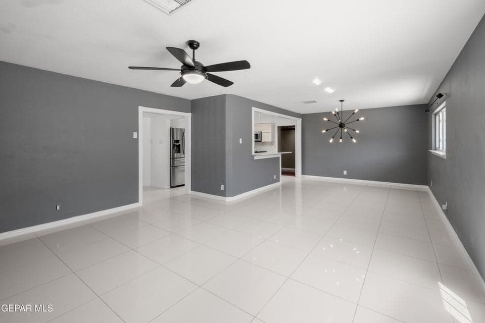 210-Belvidere-MLS-Camera-Guy-8