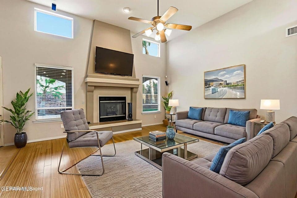 9-web-or-mls-IMG_2077_1 virtually staged