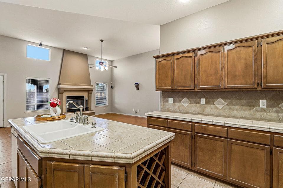 16-web-or-mls-IMG_2126_1