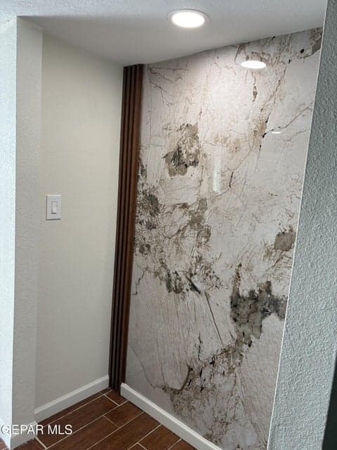 6579a931-00c7-4e5d-b273-2844fb11e138