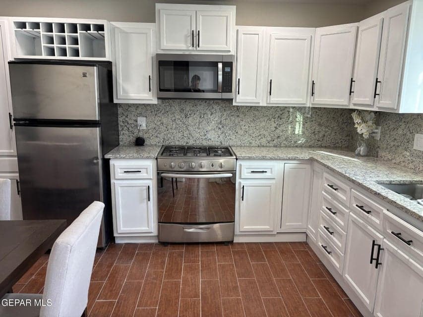 b189e307-f725-4c3f-9ff0-55c99b14e367