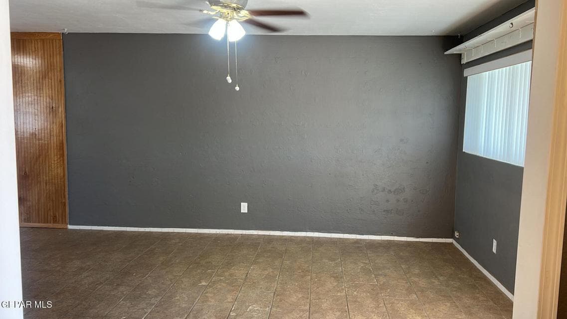 15658D46-4B48-4EEE-926D-32CB874F0056