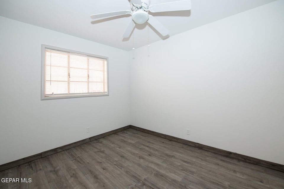 4013 Hueco Ave-11