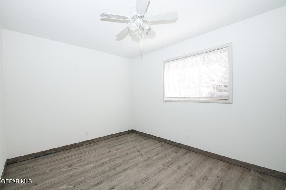4013 Hueco Ave-14