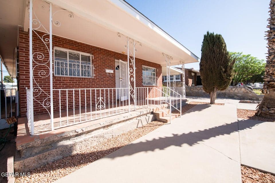 4013 Hueco Ave-43