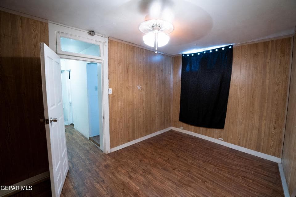 Interior (Removed Ver) (3)