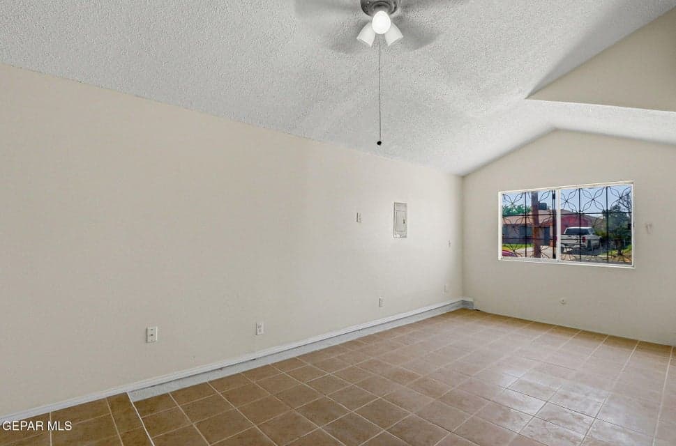 9-web-or-mls-IMG_2509