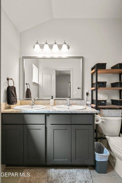 5116 Jennifer Claire-30