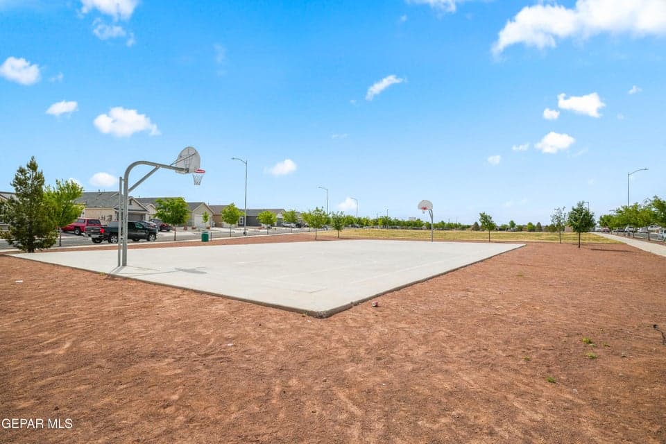 5116 Jennifer Claire-39