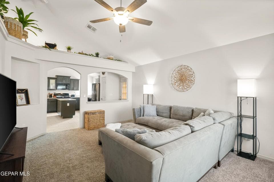 5116 Jennifer Claire-4