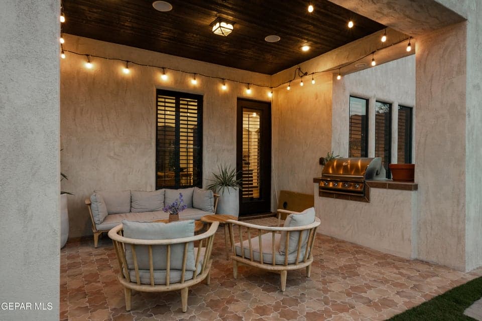 6252 -Franklin-Ridge-MLS-Camera-Guy-61