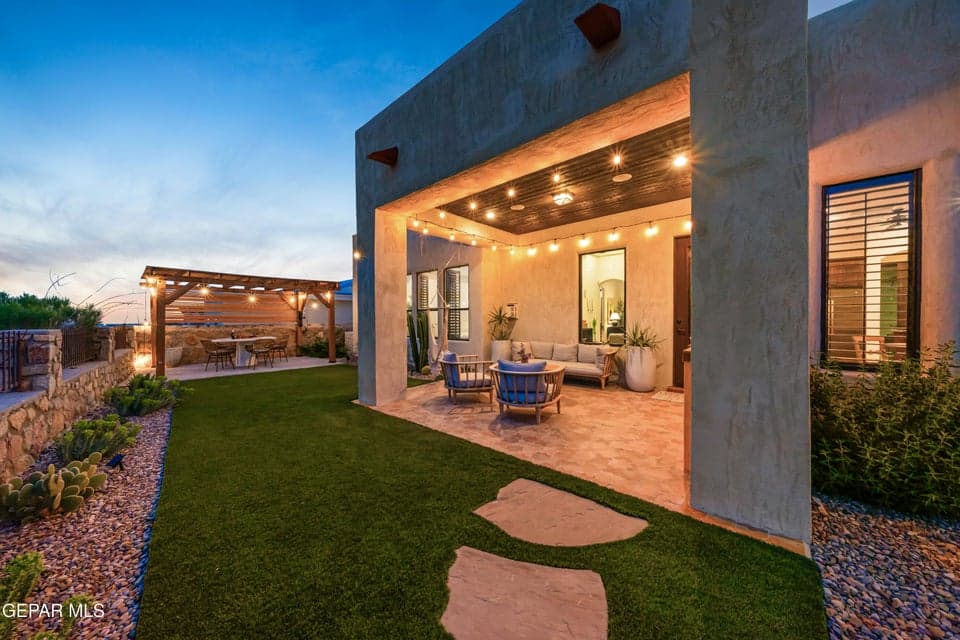 6252 -Franklin-Ridge-MLS-Camera-Guy-78