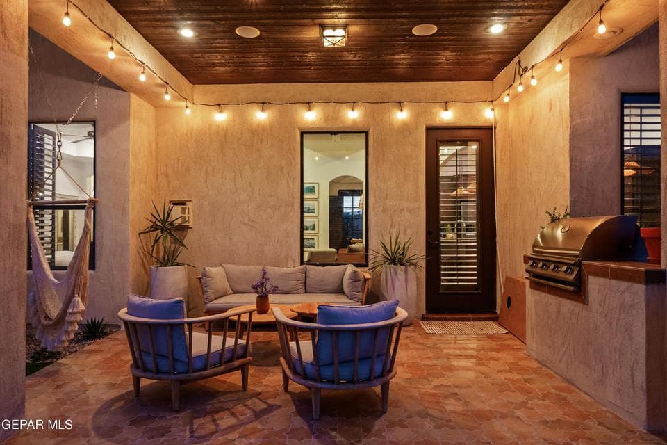 6252 -Franklin-Ridge-MLS-Camera-Guy-79